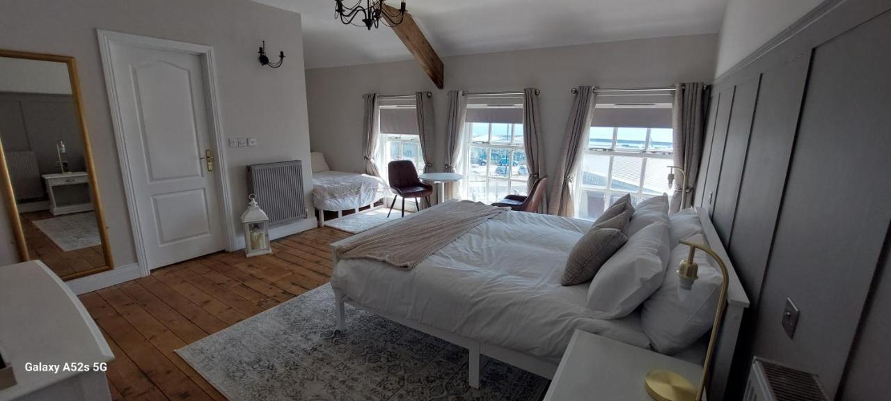 Londonderrys Bar And Accommodation Seaham Zewnętrze zdjęcie